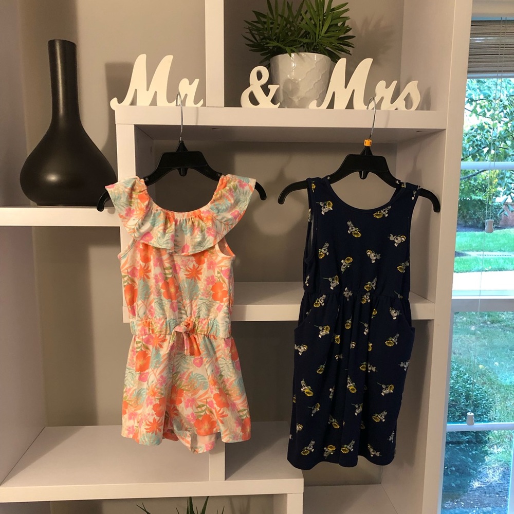 Girls dress size 3T And a romper size 3T